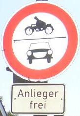 Tempo-30-Schild